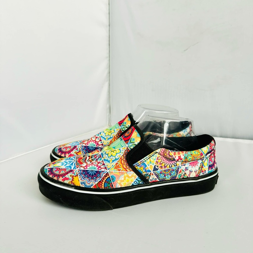 Groove Bags Colorful Multi-Patterned Slip-On Shoes Women’s Size 8